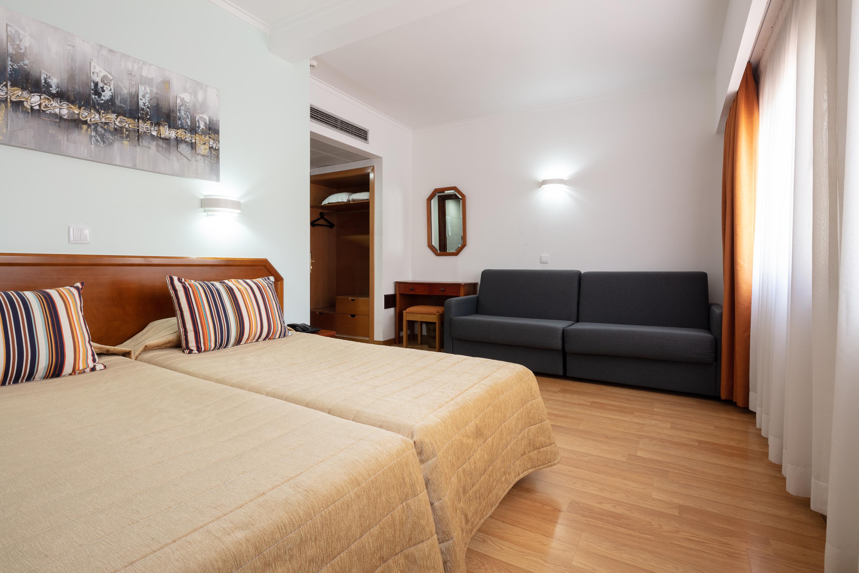 Hotel Anjos Lisboa Ngoại thất bức ảnh