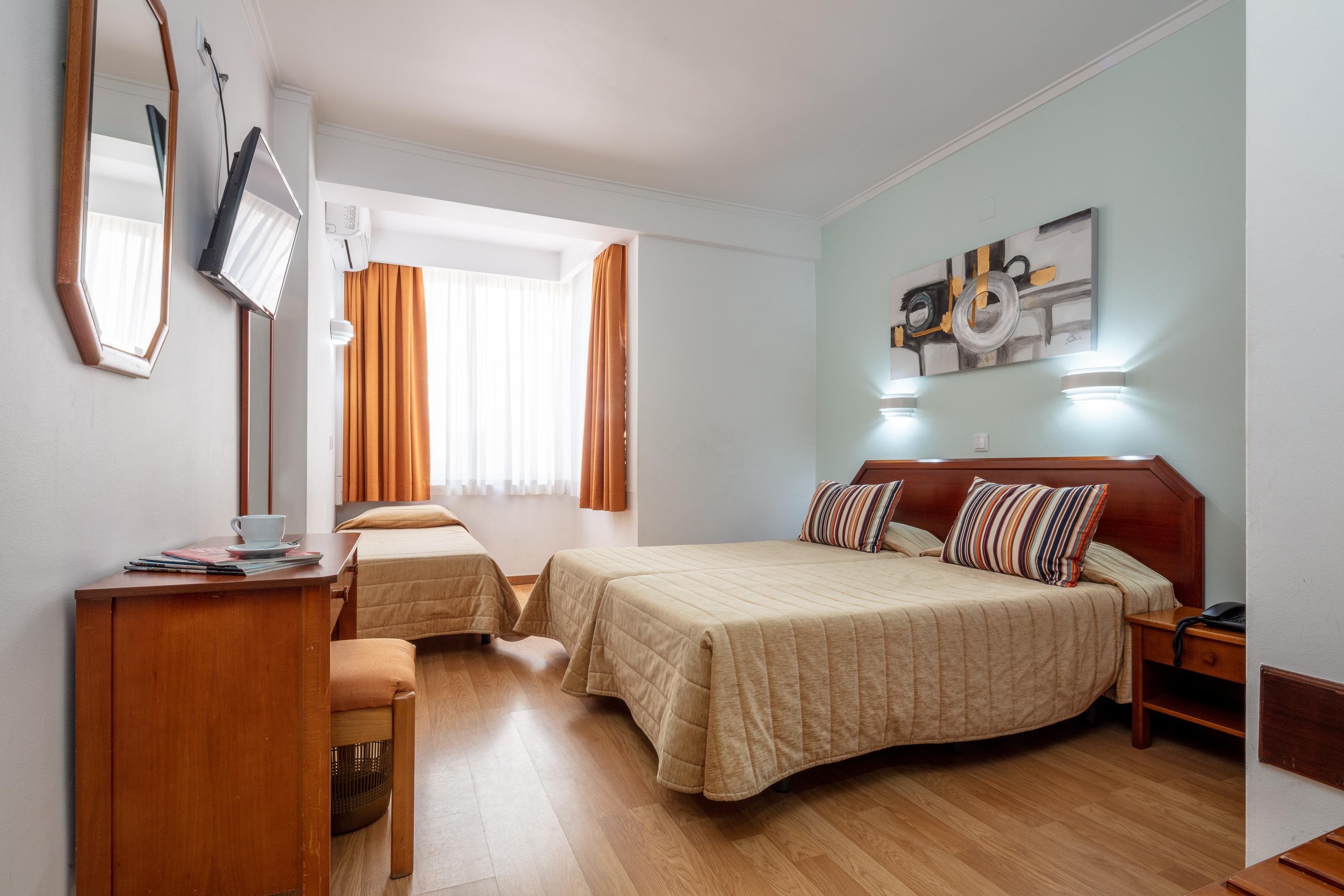 Hotel Anjos Lisboa Ngoại thất bức ảnh
