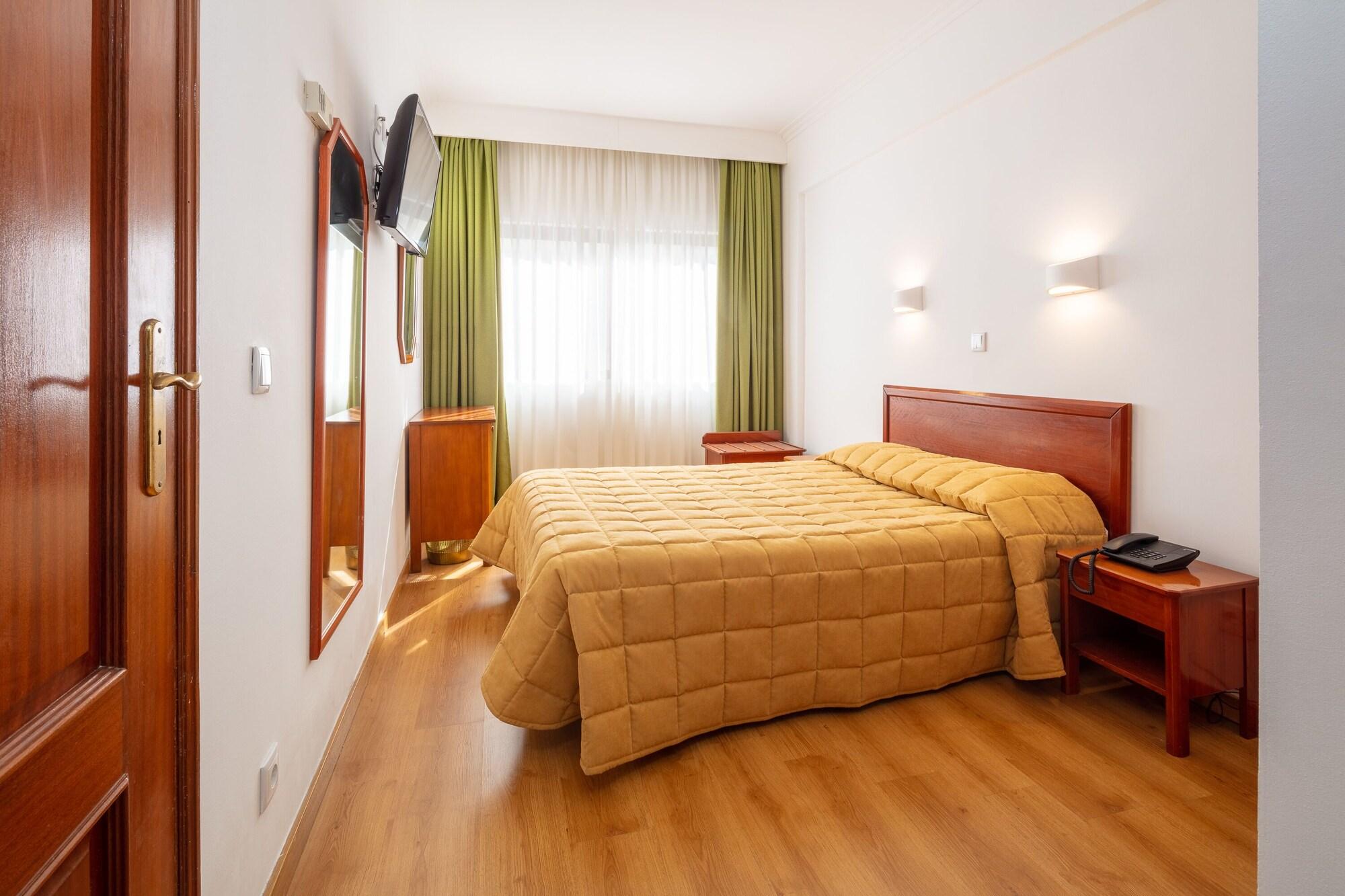 Hotel Anjos Lisboa Ngoại thất bức ảnh